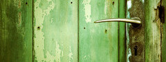 дверь, ручка, зеленая дверь