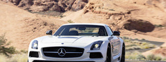 Mercedes-Benz_SLS_AMG