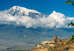 Gora, Ararat, Armenia, cerkov
