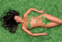 Candice Michelle, Green, трава