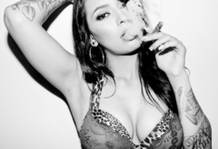 sexy, girl, smokes, talisa monet