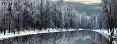 Зима, лес, река, лодка