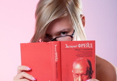 книга, очки, блондинка