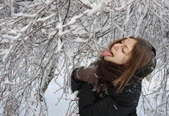 девушка, язык, снег, волосы, шарф, зима, холодно